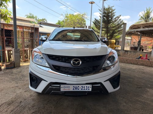 015អូតូកាប់តាស់ឆ្វេងហ្សិន25500$