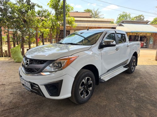 015អូតូកាប់តាស់ឆ្វេងហ្សិន25500$