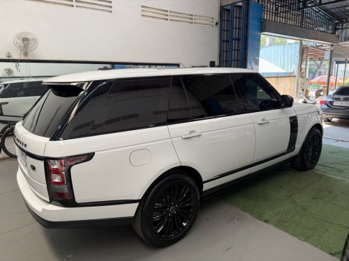 Range Rover Vogue LWB ( តួវែង ) ឆ្នាំ2015