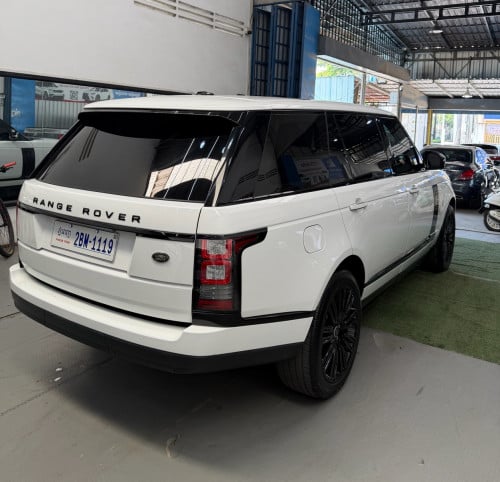 Range Rover Vogue LWB ( តួវែង ) ឆ្នាំ2015