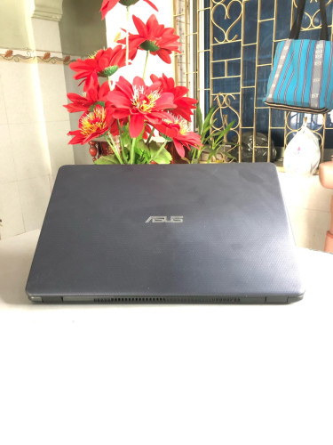 Asus X505BA