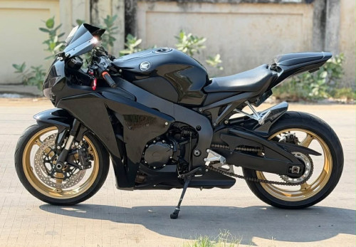 CBR1000r for sell
