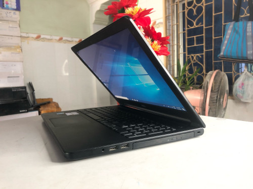 Dell Vostro 3558