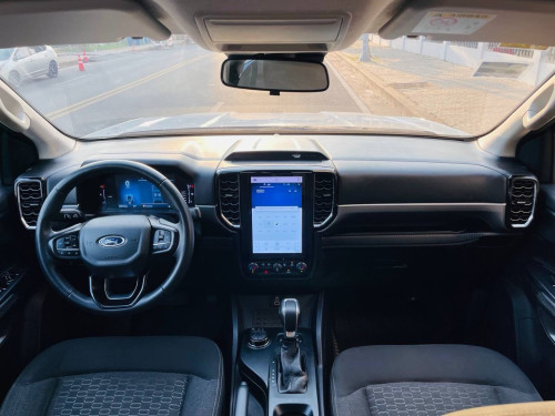 Ford Ranger XLT 2023 Bi Turbo ស្កុតថ្មី១ជុំ អត់បាញ់