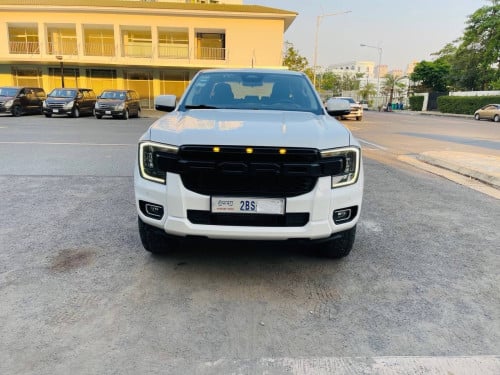 Ford Ranger XLT 2023 Bi Turbo អត់បាញ់