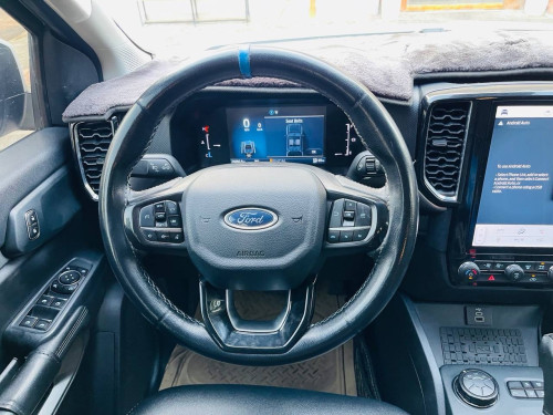 Ford Ranger XLT 2023 Bi Turbo អត់បាញ់