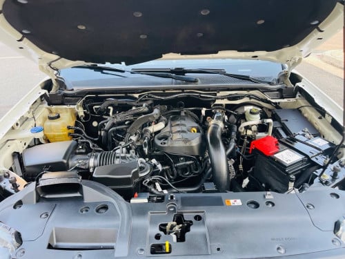 Ford Ranger XLT 2023 Bi Turbo អត់បាញ់