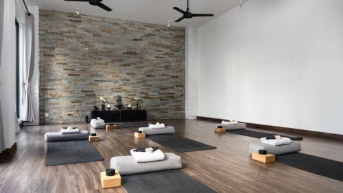 HOTEL & RESTAURANT FOR FREE – SIEM REAP – 15 ROOMS – $15K DEPOSIT