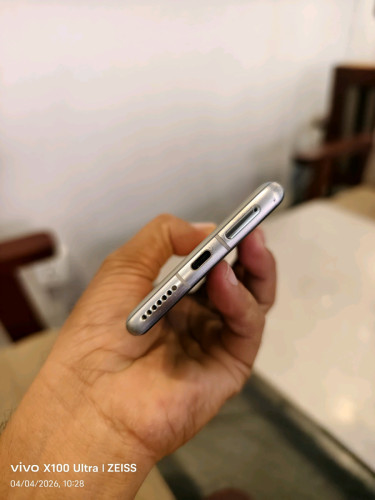 Huawei Mate 40 Pro 8g/256g_CH(វៃដូរបាន)👉$175