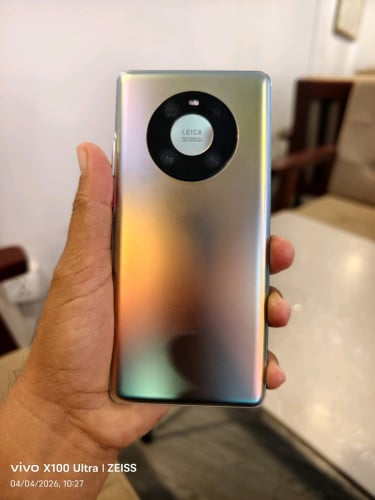 Huawei Mate 40 Pro 8g/256g_CH(វៃដូរបាន)👉$175
