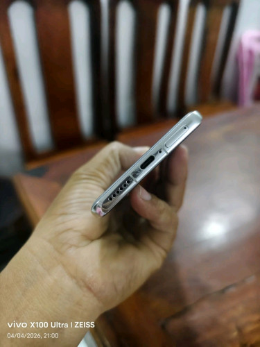 Huawei P50 Pro 8g/256g_Global(វៃដូរបាន)👉$145