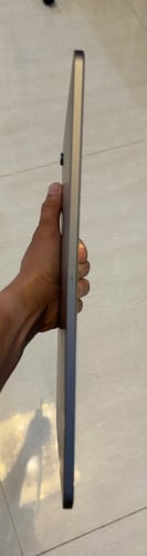 Ipad 2018 12.9 inch 64g Wifi នៅស្អាត