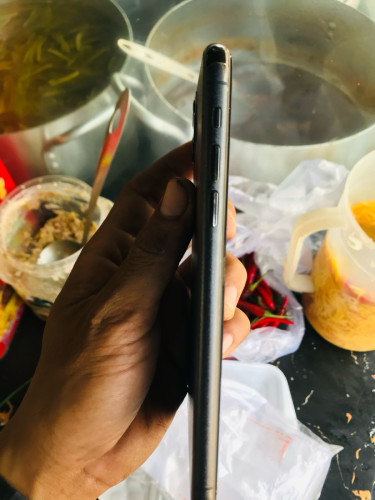 iPhone 11 Pro Max 256g midnight green