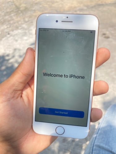 iPhone 8G 64GB ស្គេន សានុំសុីន នៅស្អាតទាំងអស់