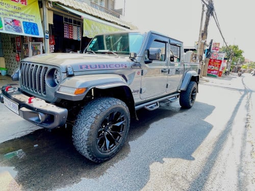 Jeep gladiator rubicon pickup 2021 ជាប្រភេទឡានស្អាត  នាំចូលដោយក្រុមហ៊ុន