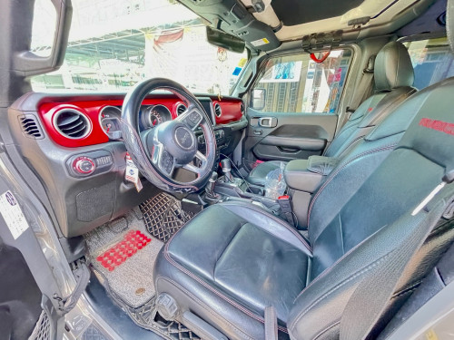Jeep gladiator rubicon pickup 2021 ជាប្រភេទឡានស្អាត  នាំចូលដោយក្រុមហ៊ុន