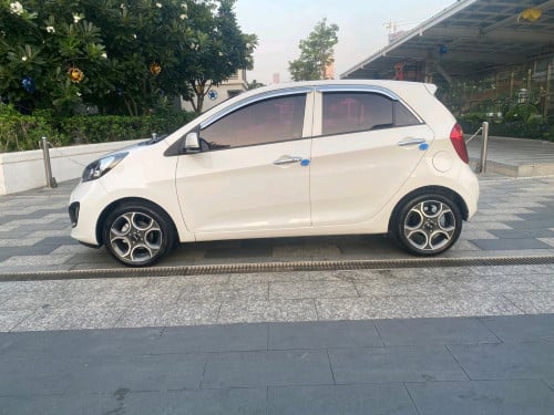 Kia morning ឆ្នាំ2013 smart key