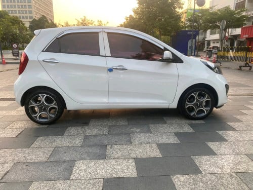 Kia morning ឆ្នាំ2013 smart key
