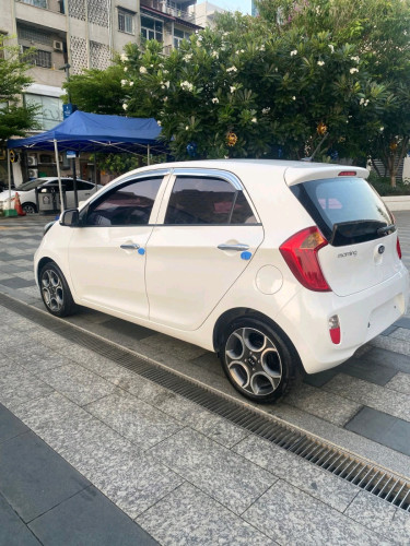 Kia morning ឆ្នាំ2013 smart key