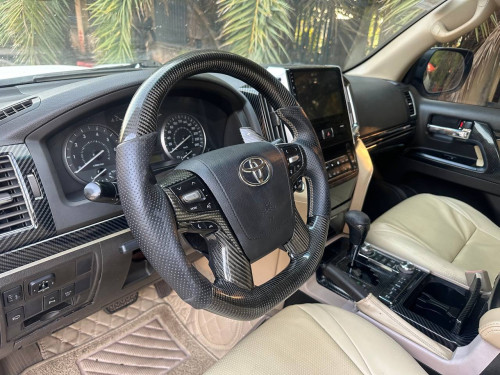 Land Cruiser 09 up 021