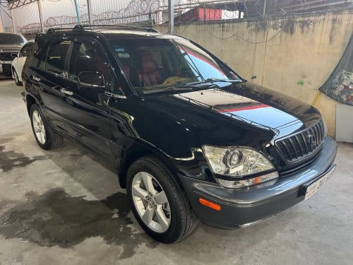 Lexus 2001