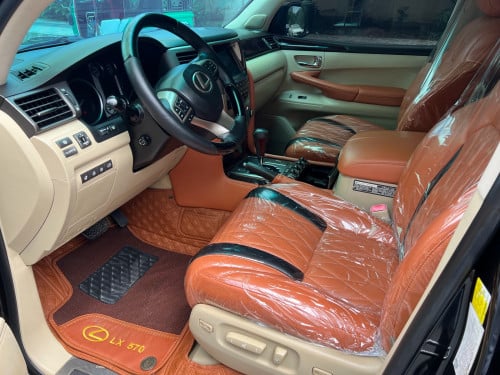 Lexus LX570 011 ឡើង021 Kuro
