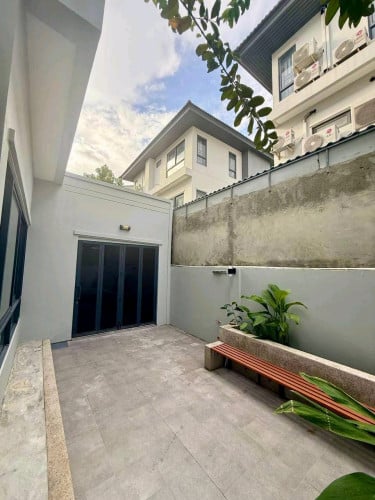 Luxury Villa Chip Mong Land 271