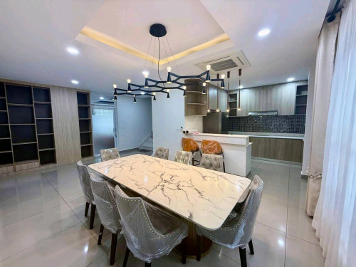 Luxury Villa Chip Mong Land 271