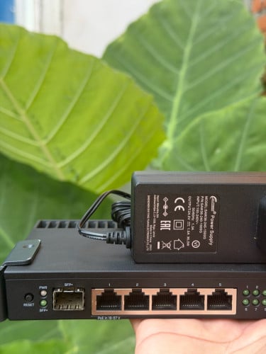 Mikrotik RB5009UG+S+IN & RB4011iGS+RM second hand for sell