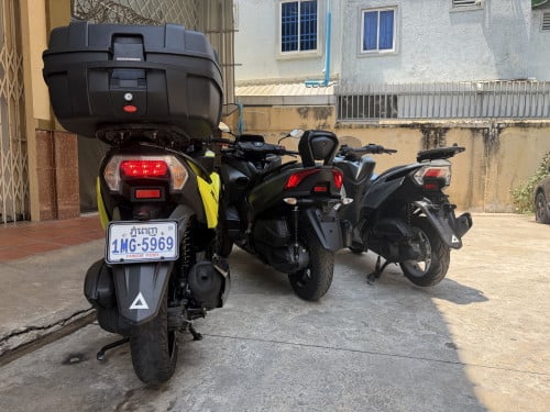 New arrival Yamaha Tricity 300cc Fi ABS from Japan and good Quality