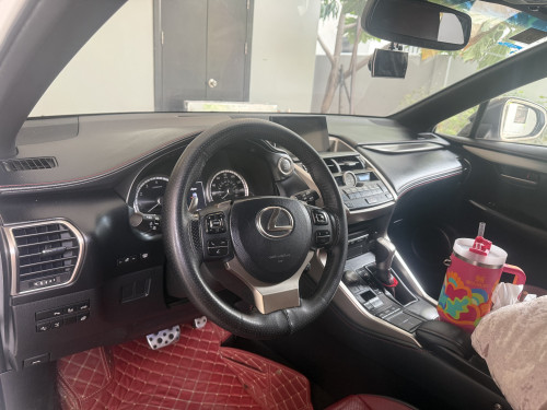 NX200T Fsport