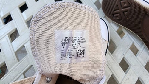 Original Converse size 39, still 85% new, អត់រហែក នៅល្អ