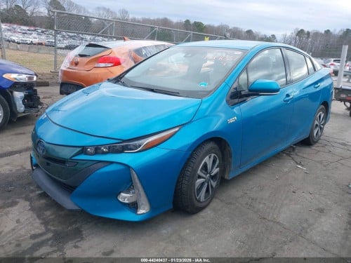 Prius018 Prim Plug-in Advance
