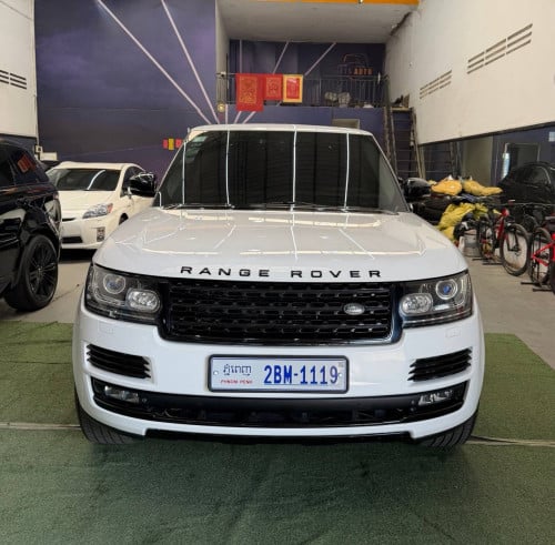 Rang Rover Vogue 2015L តួវែង full option