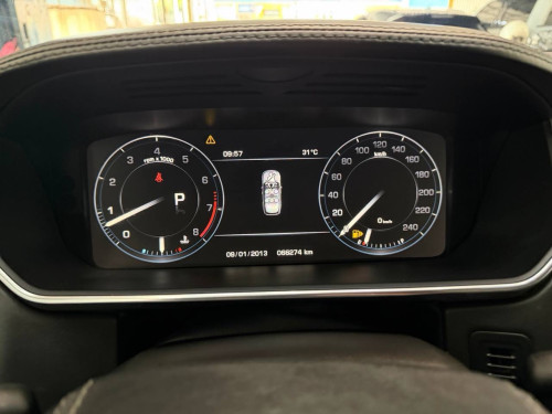 Rang Rover Vogue 2015L តួវែង full option