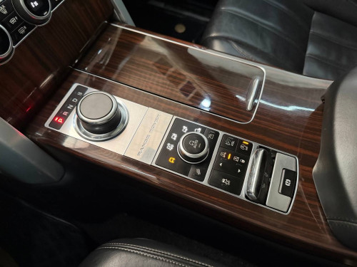 Rang Rover Vogue 2015L តួវែង full option
