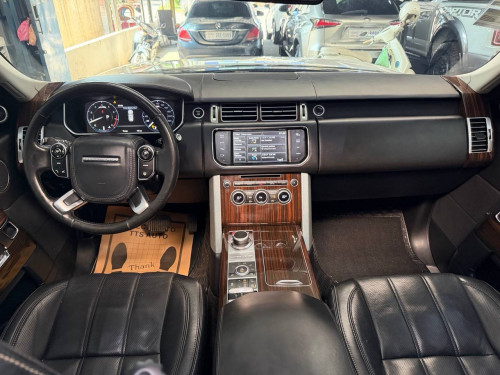 Rang Rover Vogue 2015L តួវែង full option