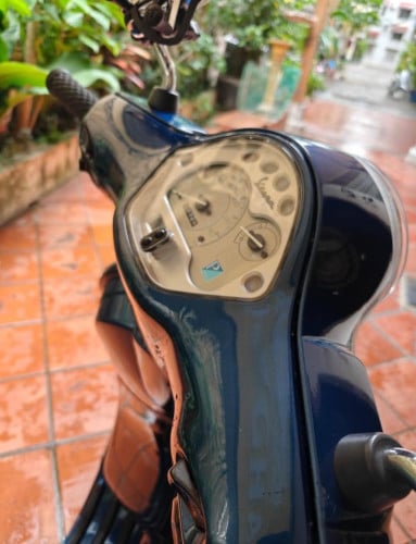 Rare -  Vespa LX 150 (ម៉ូតូប្រភេទកម្រមាន)