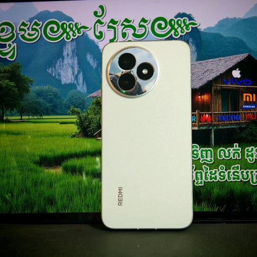 Redmi K80 Ultra 5G ស្អាត99. 99% (វ៉ៃដូរបាន)មានធានាច្បាស់លាស់ត្រឹមត្រូវ