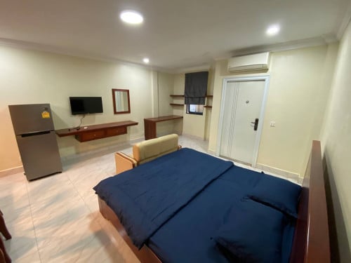 Studio Room | Tekthla | Near Old Airport