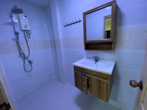 Studio Room | Tekthla | Near Old Airport