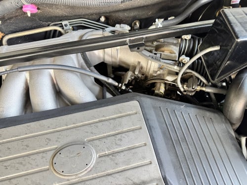 Toyota Highlander 2002 limited Full option ថ្មីណាស់​ គ្រឿងក្នុងពណ៌លឿង​ ពូកស្បែកស្រុីន​កៅអីចុច​