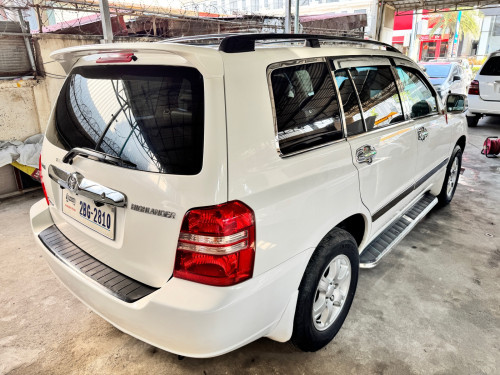 Toyota Highlander 2002 limited Full option ថ្មីណាស់​ គ្រឿងក្នុងពណ៌លឿង​ ពូកស្បែកស្រុីន​កៅអីចុច​