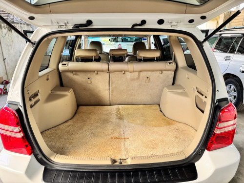 Toyota Highlander 2002 limited Full option ថ្មីណាស់​ គ្រឿងក្នុងពណ៌លឿង​ ពូកស្បែកស្រុីន​កៅអីចុច​