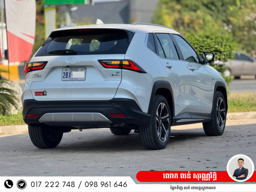 Yaris Cross Hybrid 2024