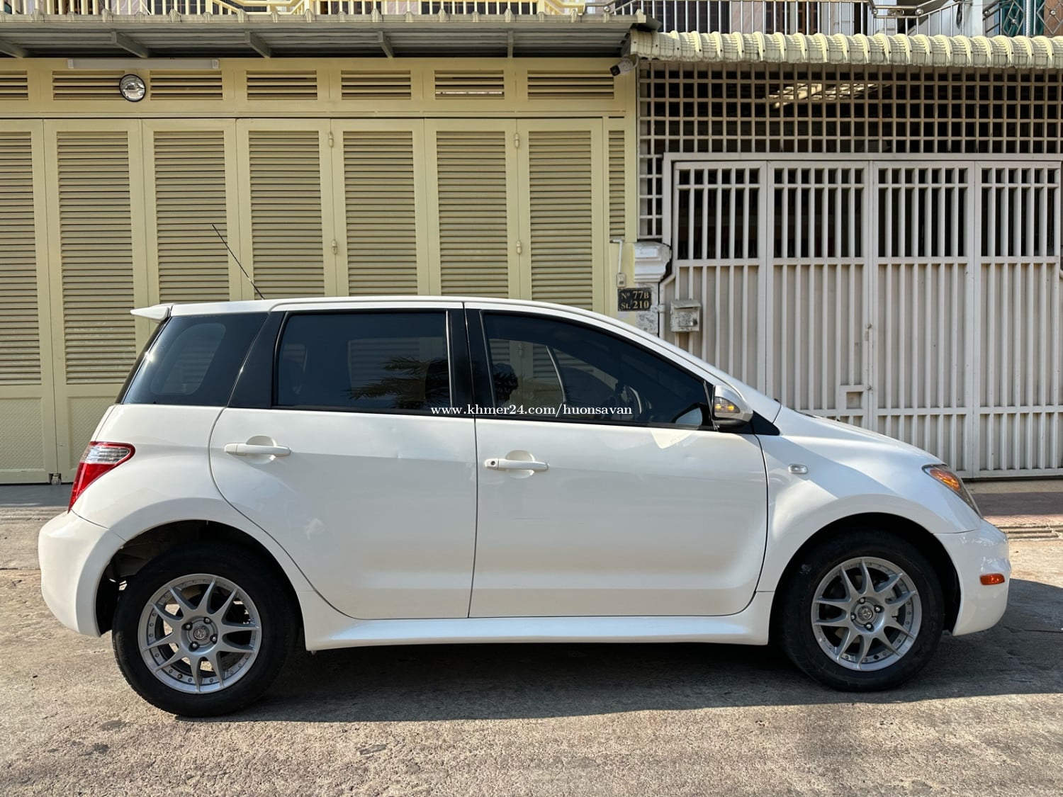 Scion 06 full ទឹកថ្នាំសាច់ដែកថ្មីម៉ាសុីនអេមជើងក្រោមមុាំ