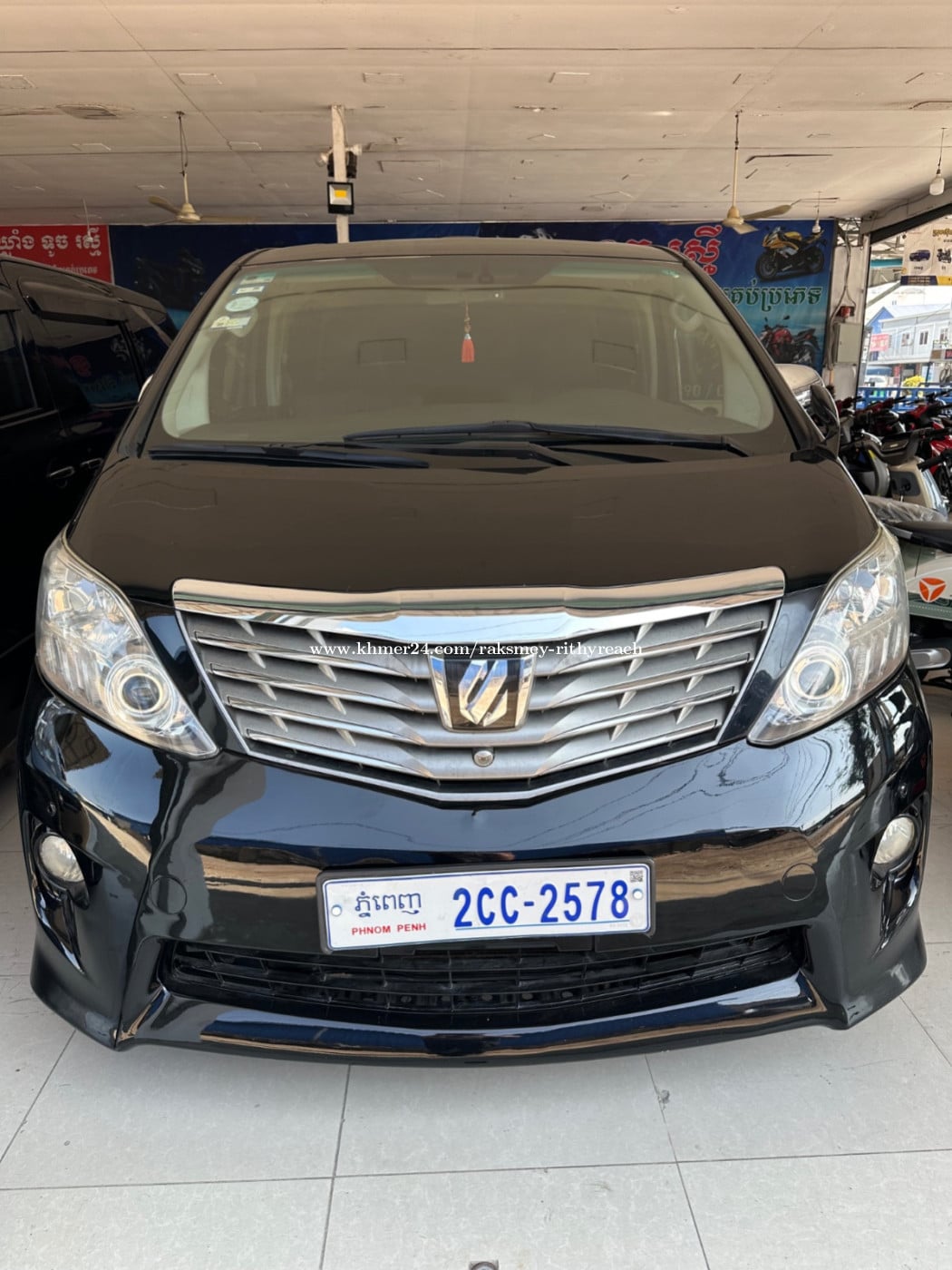 Alphard 011 full options អូតូទ្វាបី ដំបូលបើកពីតង់ bass JBL