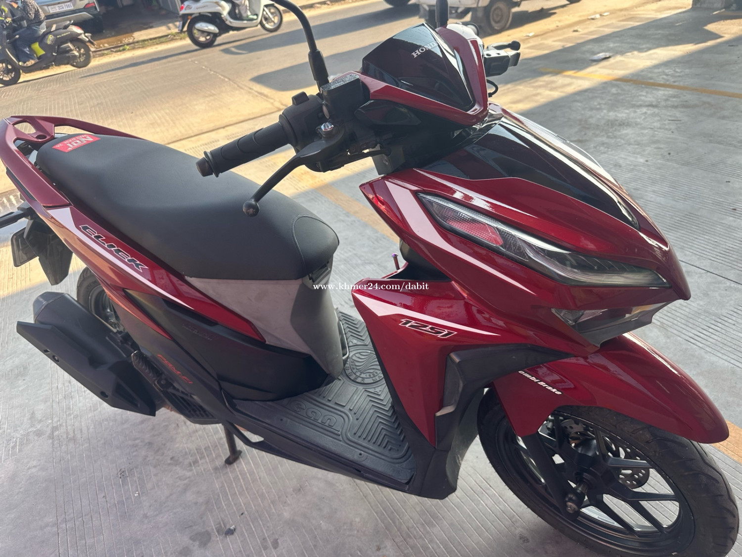 Honda click 019 តម្លៃ $1380.00 ក្នុង ចោមចៅទី១, ពោធិសែនជ័យ, ភ្នំពេញ ...
