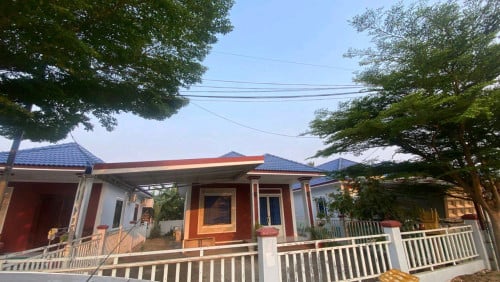 ផ្ទះវីឡាលក់បន្ទាន់