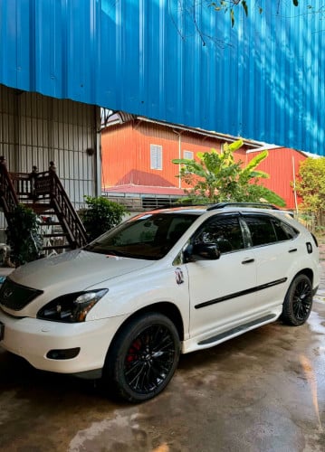 ឡានលក់ ឡានអ្នកជិះ Lexus RX330 full ប៉ុង2 ឡានស្អាត លេងហើយ